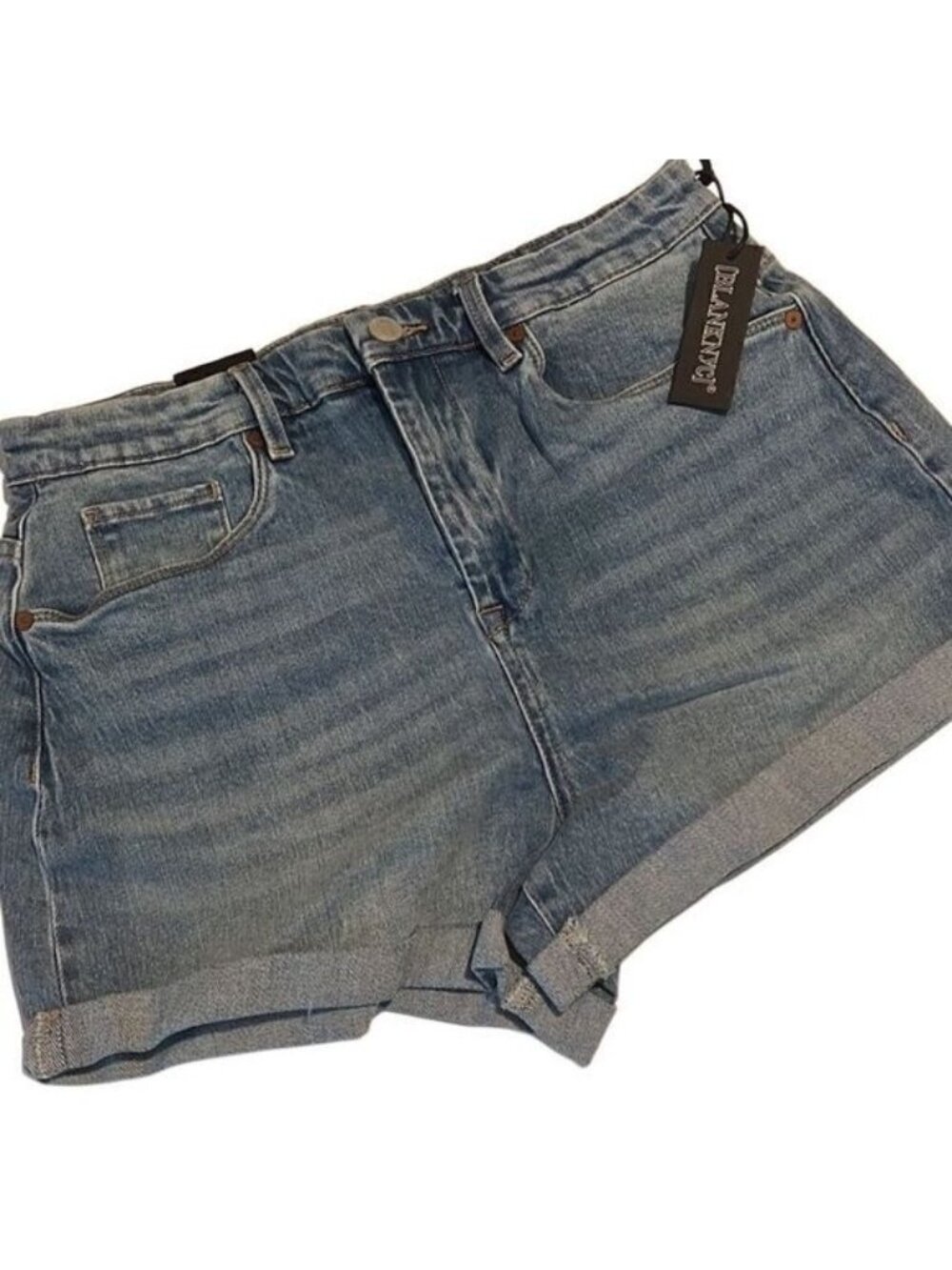 Blank NYC So Yesterday The Perry Blue Denim Cuff Mom Shorts Size 30 NWT